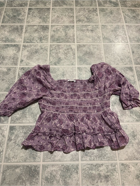 American Eagle Outfitters Tops - American Eagle Outfitters Lavender Floral Peasant Blouse